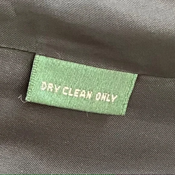 Lauren Ralph Lauren Women's Cropped Black Blazer Size 6 - Picture 6 of 6